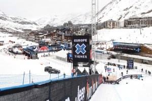 Varios esquiadores sepultados por un alud en los Alpes franceses