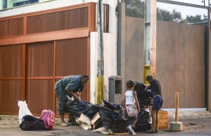 Venezolanos claman por un canal humanitario y un nuevo CNE