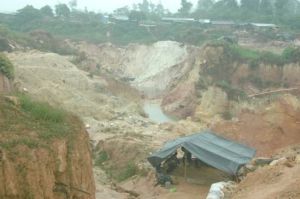 Inhaló gases que emanaban de la tierra: Extraña muerte de un minero en Tumeremo
