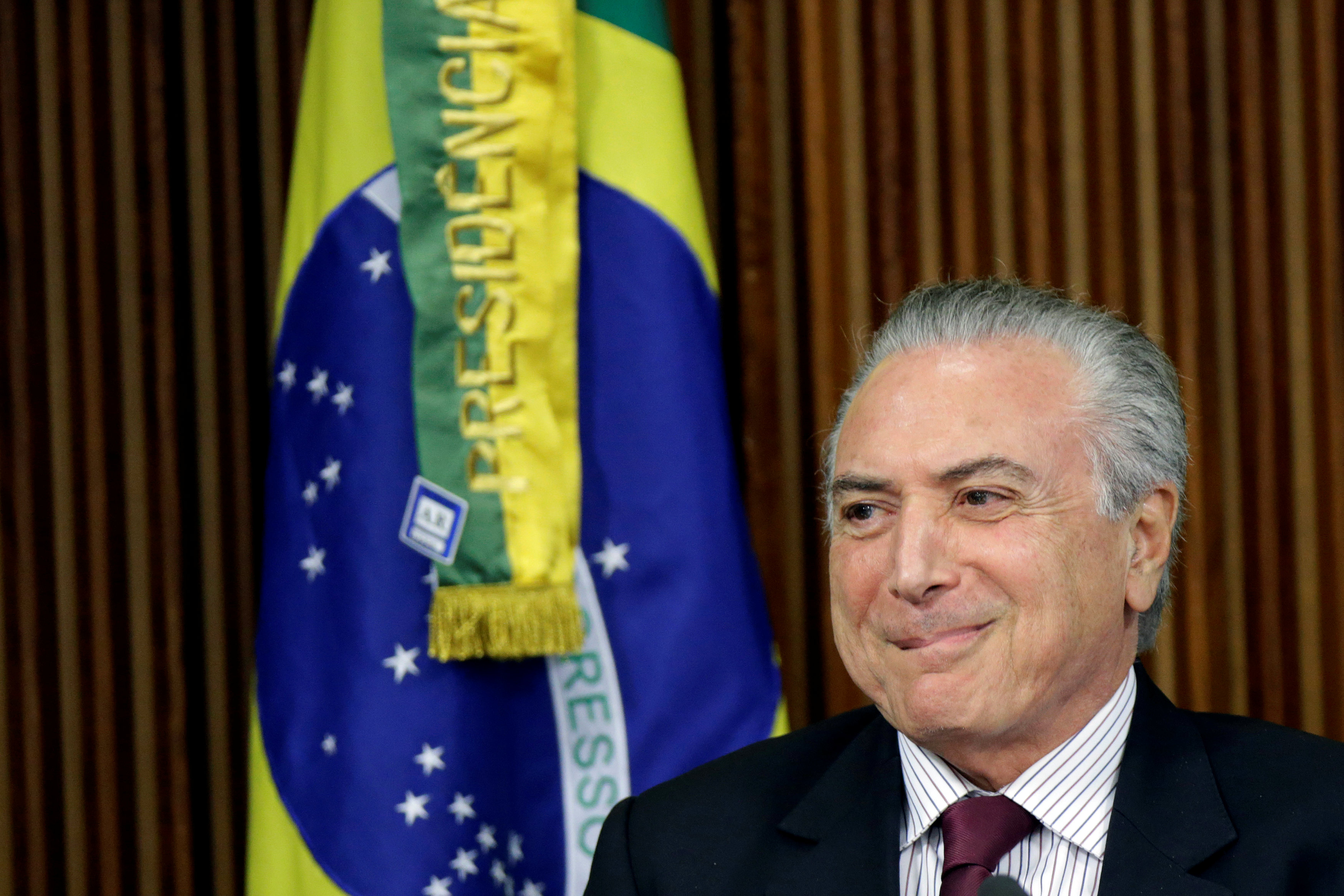 Escándalo de la carne en Brasil: Temer invita a embajadores a una parrillada