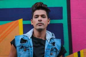 El cantante Jhonnasky Casanova nos habla de sus nuevos proyectos desde Argentina