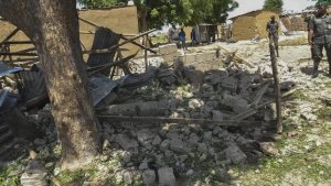 Al menos 4 muertos en un atentado múltiple en campo de desplazados en Nigeria