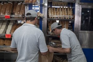 El Gobierno con sus políticas está humillando a los panaderos