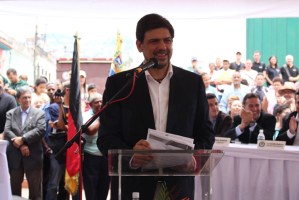 Carlos Ocariz presentó su Memoria y Cuenta 2016