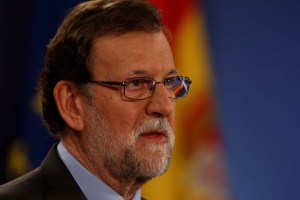 Rajoy busca apoyo antes de pulsar el botón rojo en Cataluña