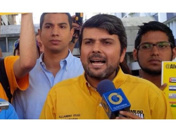 Alejandro Vivas: Este atentado contra la Constitución nos obliga a luchar por la elecciones ya