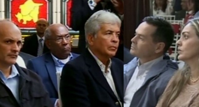 Foto:  Las caras largas en la reunión de El Aissami mientras se registran protestas por Sentencia del TSJ