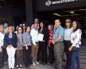 Gremios de abogados solicitan a Luisa Ortega Díaz inicie investigación contra magistrados del TSJ
