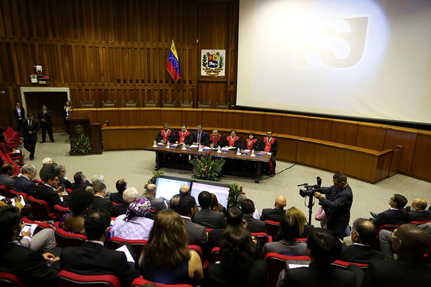 Asamblea Nacional anunciará a los nuevos magistrados del TSJ este viernes