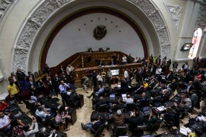 Asamblea Nacional debatirá sobre las detenciones y degradaciones de militares