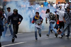 Se eleva a seis el número de víctimas fatales durante manifestaciones en el país