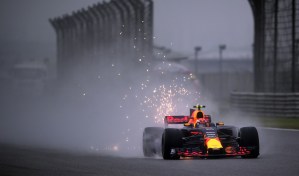 Neblina arruina sesión de ensayos libres del Gran Premio de China (Fotos)