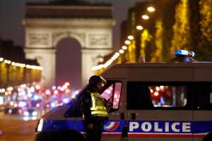 Trump dice que el tiroteo de París parece “otro ataque terrorista”