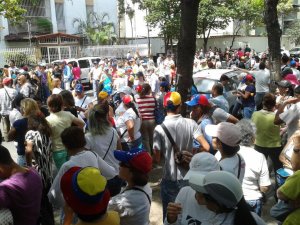 En Vivo: Venezolanos se concentran para marchar nuevamente este #20A
