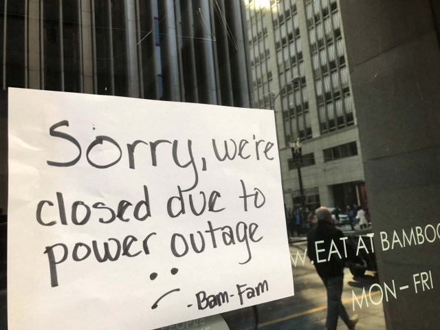 A sign on a restaurant informs customers that the facility is closed due to a power cut, in the financial district of San Francisco, California, U.S. April 21, 2017. REUTERS/Alexandria Sage