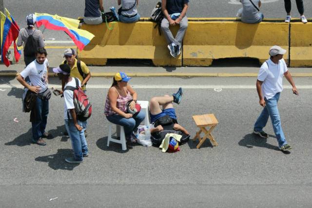 Lo mejor del plantón contra Nicolás en Caracas. Foto: Régulo Gómez / La Patilla