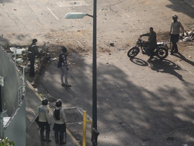 Los colectivos motorizados afines al chavismo participaron, el pasado 19 de abril, también en la movilización convocada por el Gobierno para tratar de responder a la gran marcha de la oposición. R. R. 