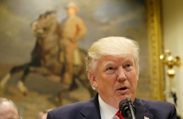 Presidente de EEUU, Donald Trump se mostró satisfecho por sus primeros 100 días de Gobierno. REUTERS/Kevin Lamarque