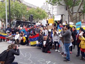 En Londres también dicen #NoMás a represión en Venezuela (Fotos + Videos)