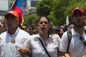 Ana Karina García: A pesar de la brutal represión durante el platón seguimos en resistencia en la calle