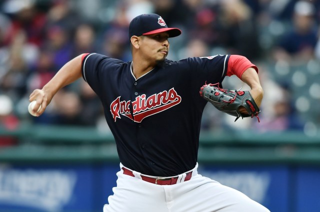 El lanzador de los Indios de Cleveland, Carlos Carrasco (Foto: Reuters)