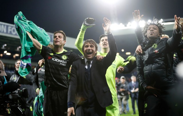 El italiano Antonio Conte, técnico del Chelsea (Foto: Reuters)