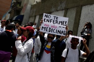 Al menos 22 mil médicos abandonaron Venezuela en los últimos 14 años, según FMV
