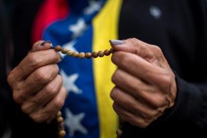 Obispos panameños convocan a orar por Venezuela