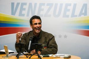 Capriles pide a España investigar activos de funcionarios del Gobierno bolivariano