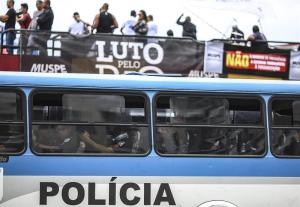 Manifestantes piden salida de Temer y elecciones directas en todo Brasil
