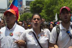 Ana Karina García: El régimen reprime al pueblo porque sabe que somos millones en las calles