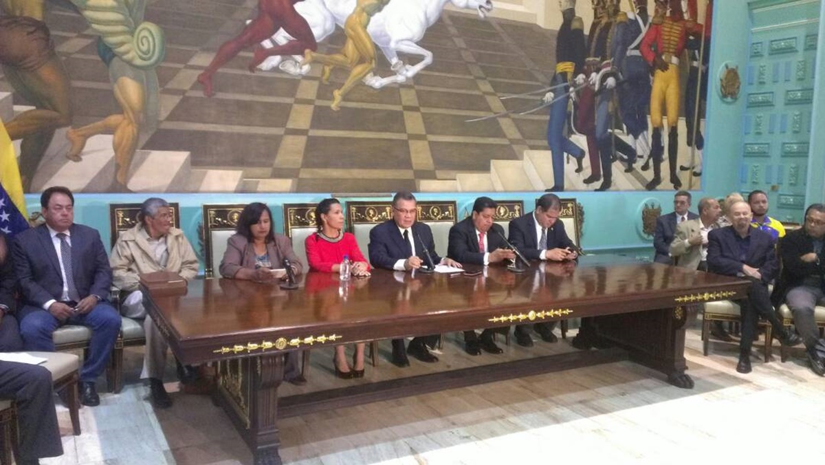 Comité de la Defensa de la Constitución es un paso para el rescate y reconstrucción de Venezuela
