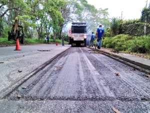 Seis sectores de El Hatillo se han asfaltado en menos de dos meses