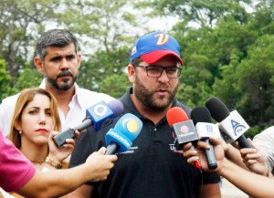 Alcalde de Lechería: Denuncias contra dirigentes arrestados son una payasada del gobernador