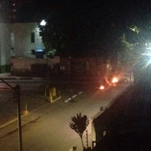 Un herido de bala: Reportan arremetida nocturna conjunta entre GNB y paramilitares en El Paraíso y La Candelaria