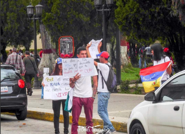Estudiantes de la ULA protesta
