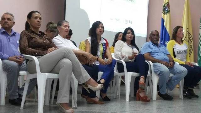 La coordinadora del Bloque Parlamentario Aragua, diputada Mariela Magallanes