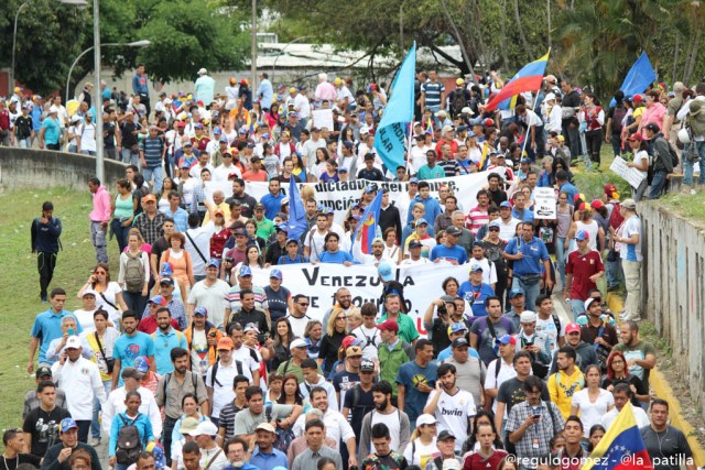 Lo que usted no vio de las manifestaciones de este #3May. Foto: LaPatilla.com / Régulo Gómez