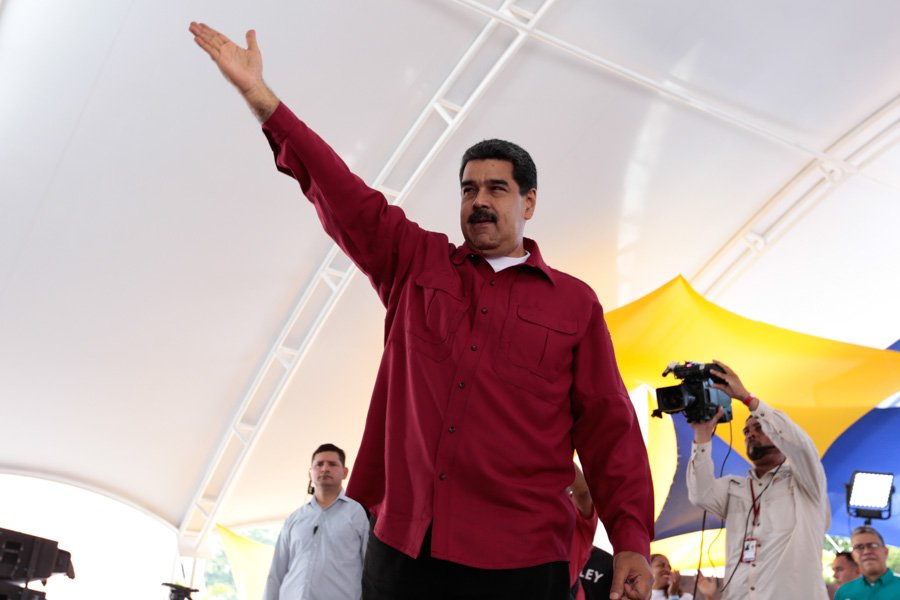 Maduro “espera respuesta” de la Conferencia Episcopal sobre Constituyente