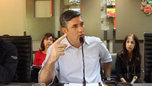 Alfredo Jimeno: El sueldo del venezolano no debe ser regulado por el carnet de la patria