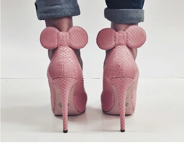 Para morir amor! Zapatillas "Minnie Mouse": Los tacones que chica debe pisar - LaPatilla.com