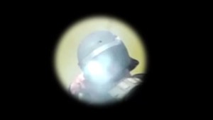 Periodista capta momento en que un GN dispara una metra contra su cámara (Video)
