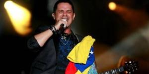 El #TBT de Alejandro Sanz que le dejará el “corazón partio” al régimen de Maduro