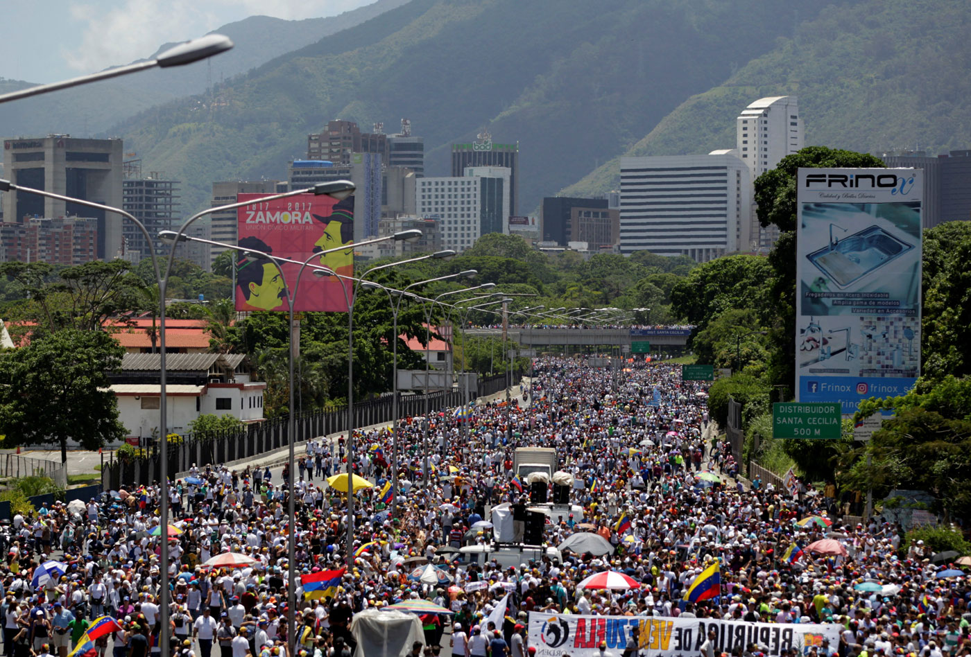 #Resistencia: Millones de opositores desafían a Maduro