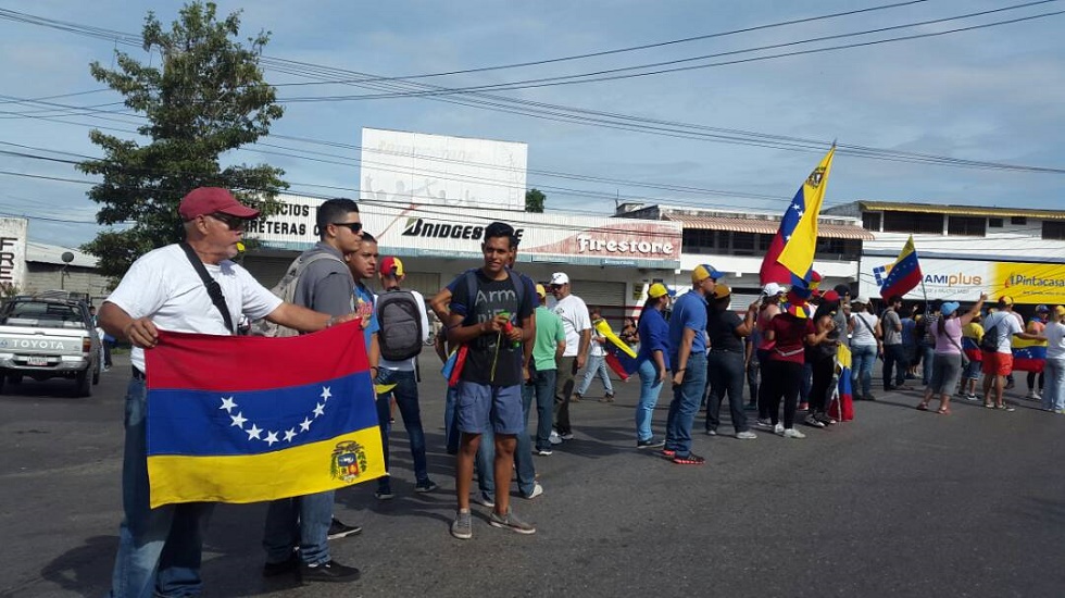 En Cagua se unieron al plantón nacional #15May (Fotos y Video)