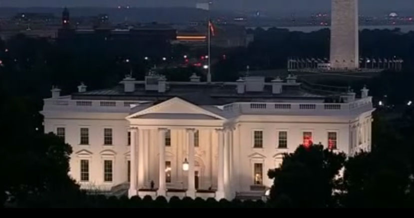 Las extrañas luces rojas en la Casa Blanca que causaron intriga en Estados Unidos (video)
