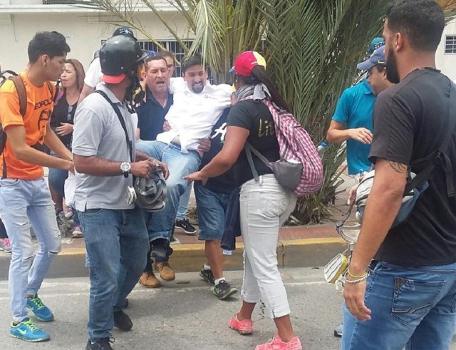 Freddy Guevara, diputado y primer vicepresidente de la AN herido este #3May / Foto @Marielascc 