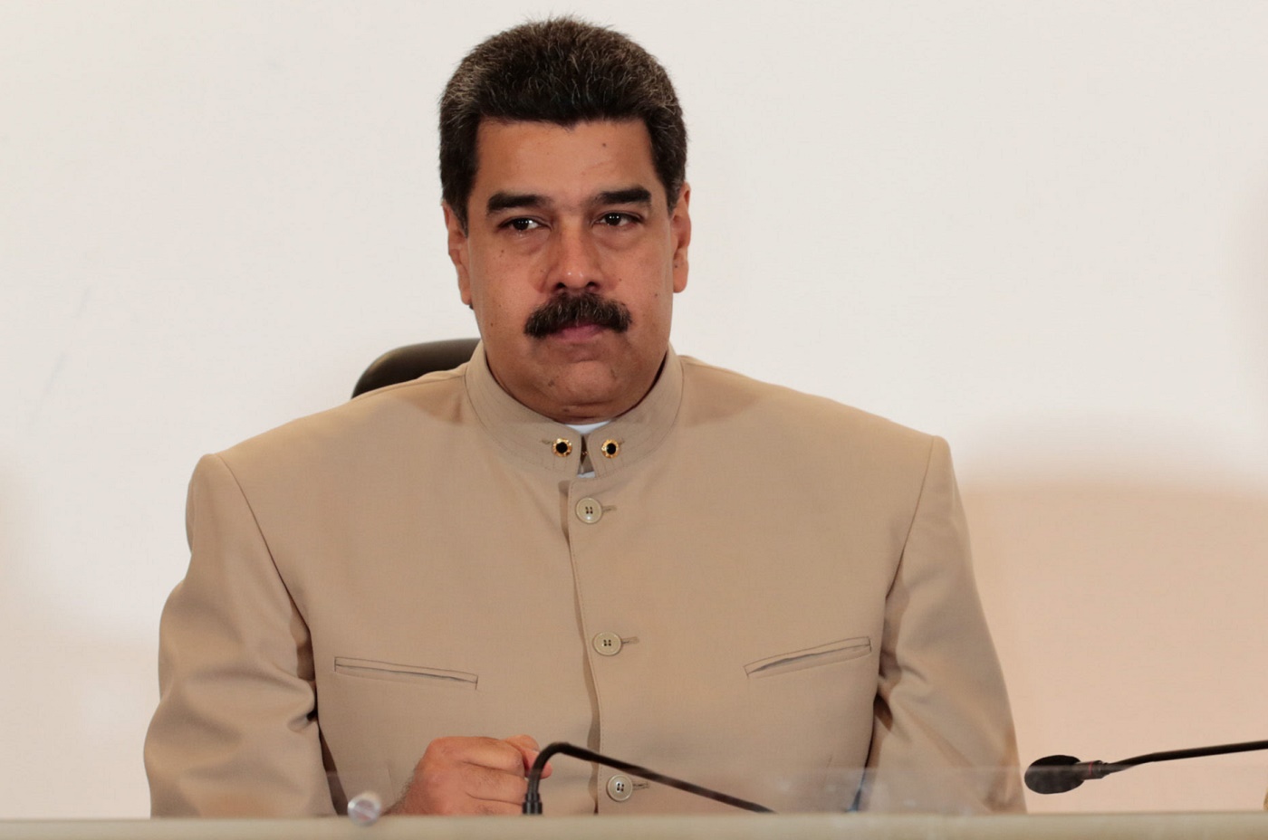 En el diario El Espectador (Colombia): Cartas a Maduro