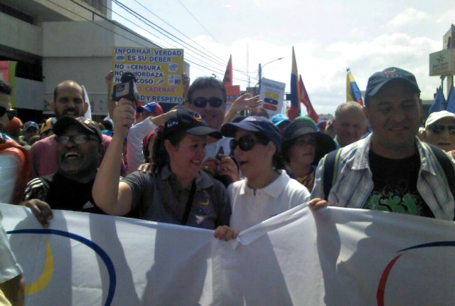 Foto: Así se conmienzan a concentrar en el Zulia para la Marcha por la libertad de expresión / Cortesía 