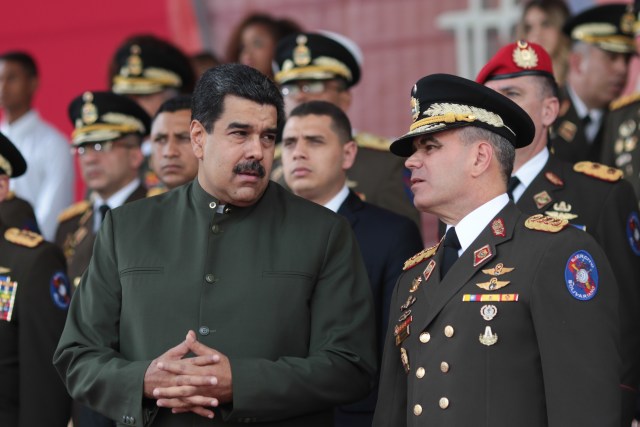Maduro volvió a violar la Constitución en el día del Ejército Nacional. Foto: AVN